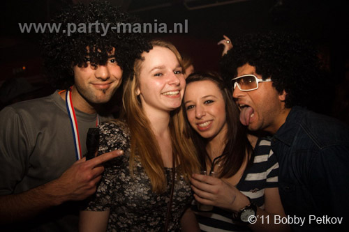 110225_075_maximaal_leparis_partymania