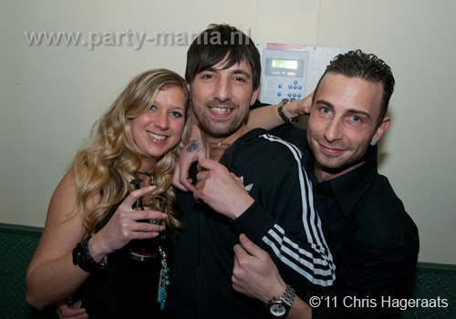 110304_137_adhd_partymania