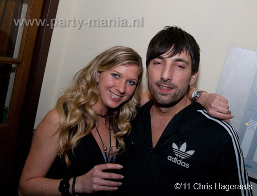 110304_138_adhd_partymania