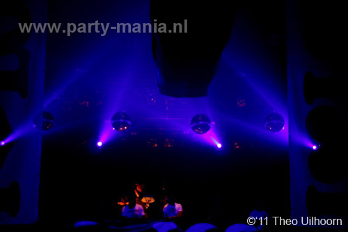 110305_097_ilovelos_paardvantroje_partymania