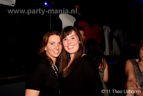 110305_107_ilovelos_paardvantroje_partymania