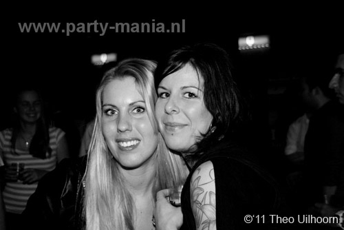 110305_114_ilovelos_paardvantroje_partymania