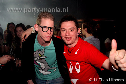 110305_150_ilovelos_paardvantroje_partymania