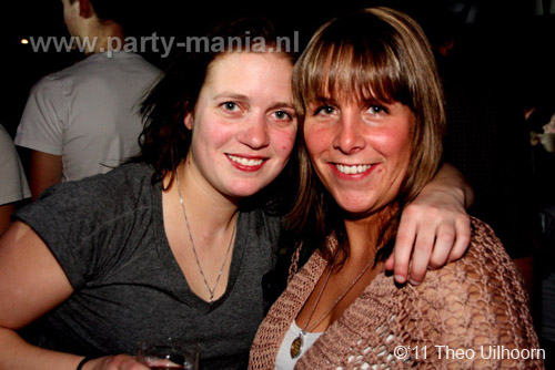 110305_158_ilovelos_paardvantroje_partymania