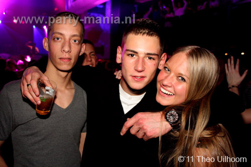 110305_170_ilovelos_paardvantroje_partymania