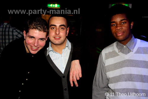 110305_174_ilovelos_paardvantroje_partymania