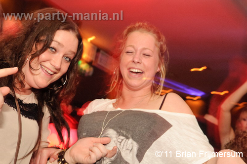 110312_087_voulez_vous_millers_denhaag_partymania