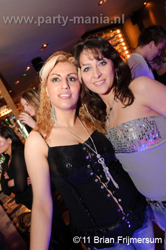 110312_089_voulez_vous_millers_denhaag_partymania