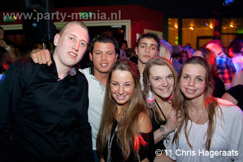 110312_081_womanizer_partymania