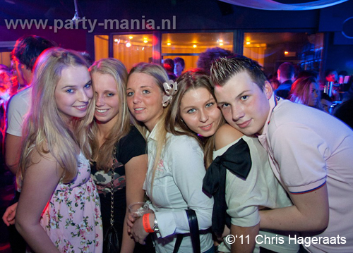 110312_095_womanizer_partymania