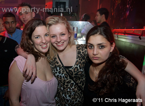 110312_145_womanizer_partymania