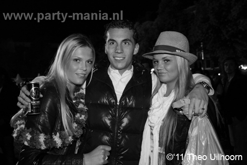 110429_075_life_i_live-partymania_denhaag