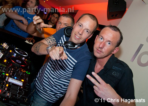 110429_087_luden_partymania_denhaag