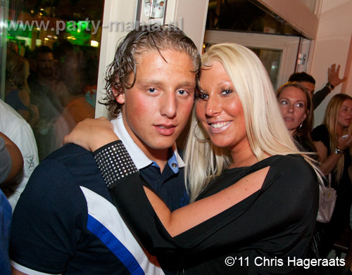 110429_112_luden_partymania_denhaag