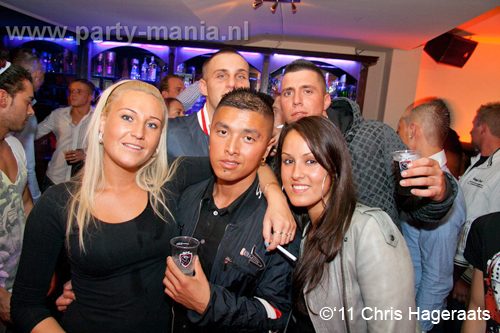 110429_138_luden_partymania_denhaag