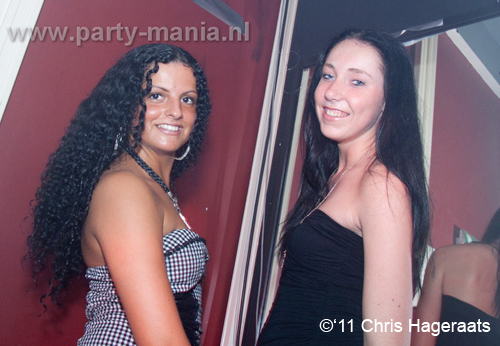 110604_101_womanizer_club_leparis_partymania_denhaag