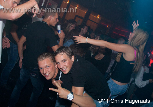 110604_107_womanizer_club_leparis_partymania_denhaag