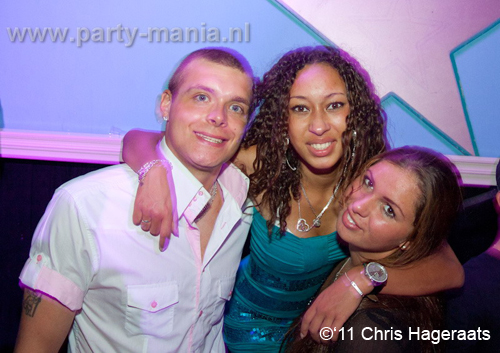 110604_129_womanizer_club_leparis_partymania_denhaag