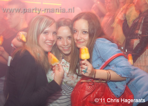 110604_143_womanizer_club_leparis_partymania_denhaag