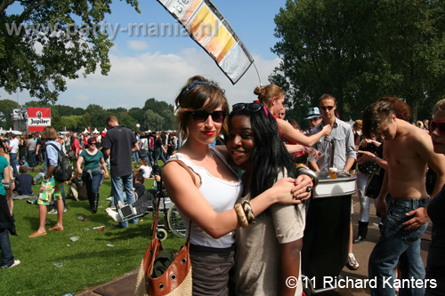 110626_099_parkpop_zuiderpark_partymania_denhaag