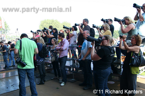 110626_133_parkpop_zuiderpark_partymania_denhaag