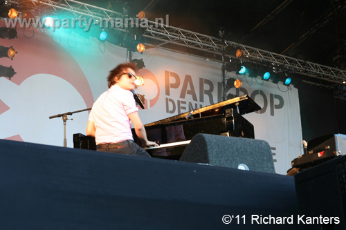 110626_197_parkpop_zuiderpark_partymania_denhaag