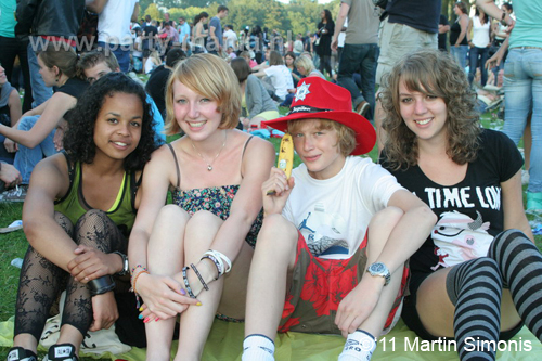 110626_200_parkpop_zuiderpark_partymania_denhaag