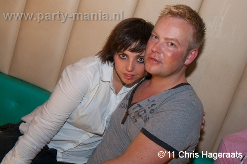 110730_134_manjefiek_club_leparis_partymania_denhaag