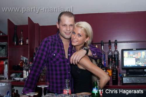 110820_120_dopenez_club_leparis_partymania_denhaag