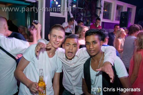 110820_149_dopenez_club_leparis_partymania_denhaag