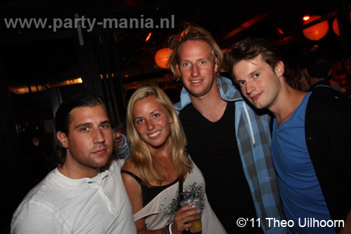 110821_074_whoosah_resident_nigh_partymania_denhaag