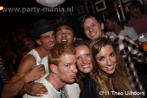 110821_102_whoosah_resident_nigh_partymania_denhaag