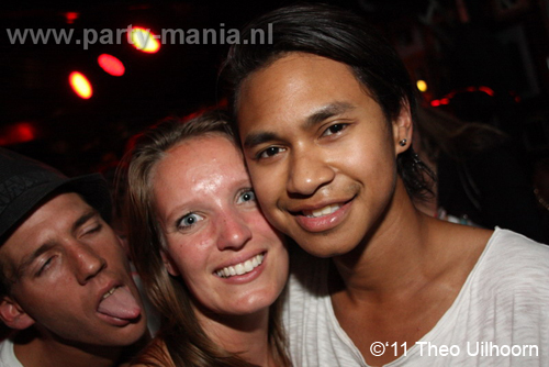 110821_104_whoosah_resident_nigh_partymania_denhaag