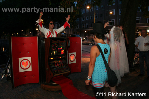 110903_077_museumnacht_partymania_denhaag