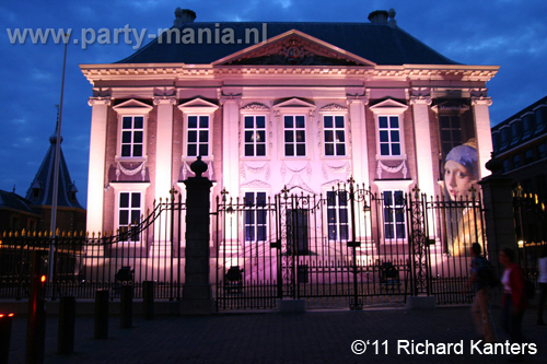 110903_080_museumnacht_partymania_denhaag