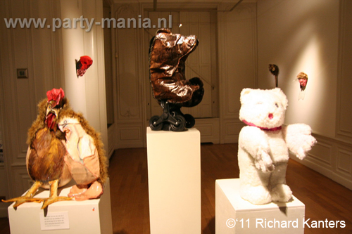 110903_084_museumnacht_partymania_denhaag