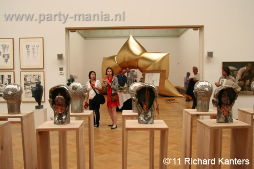 110903_121_museumnacht_partymania_denhaag