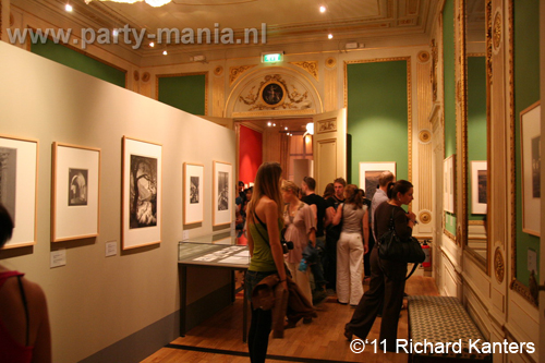 110903_143_museumnacht_partymania_denhaag