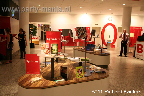 110903_172_museumnacht_partymania_denhaag