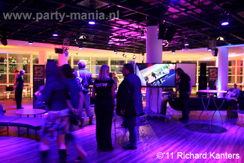 110903_174_museumnacht_partymania_denhaag