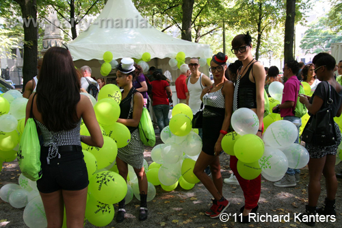 110903_074_the_hague_pride_partymania_denhaag