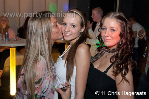 110917_113_keizer_club_leparis_partymania_denhaag