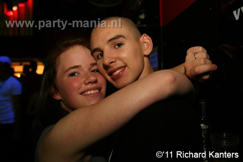 111008_090_beukgevaar_bazart_partymania_denhaag