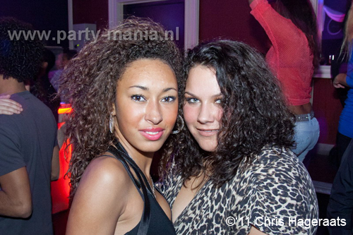 111022_091_paris_and_friends_partymania_denhaag