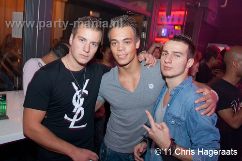 111022_119_paris_and_friends_partymania_denhaag