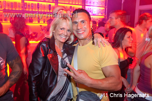 111022_163_paris_and_friends_partymania_denhaag