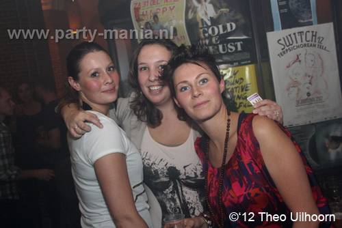 111231_161_look_at_yourself_partymania_denhaag