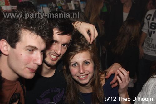 111231_166_look_at_yourself_partymania_denhaag