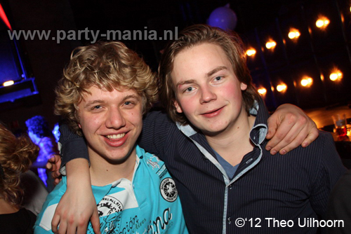 111231_179_look_at_yourself_partymania_denhaag