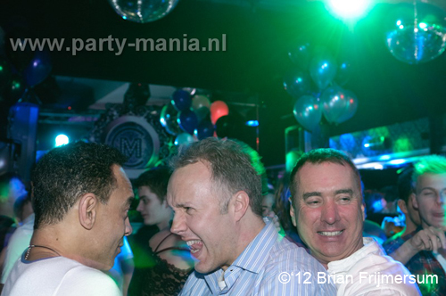 120210_106_club_manjefiek_partymania_denhaag